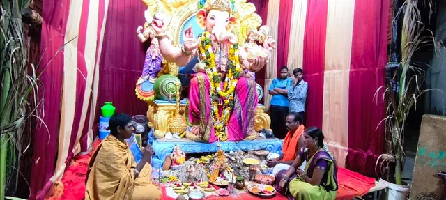మహా గణనాథుడిని దర్శించుకున్న దేవన్న నాయుడు