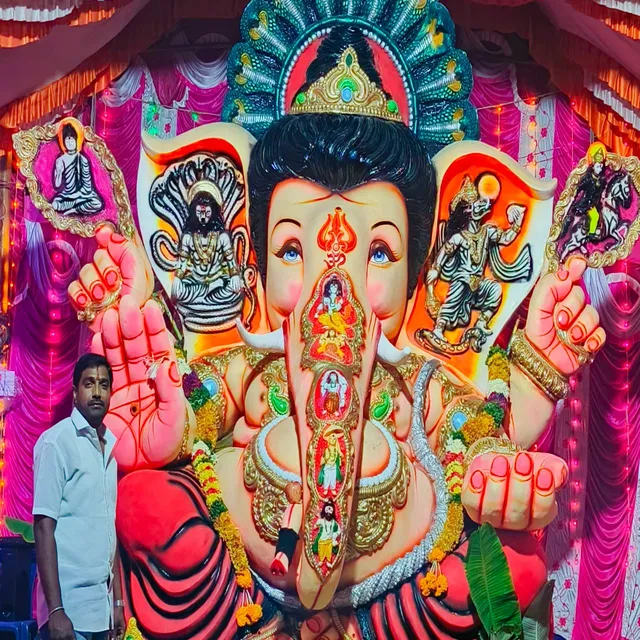 కుప్పంలో దశావతార గణనాథుని దర్శనానికి భక్తుల బారులు