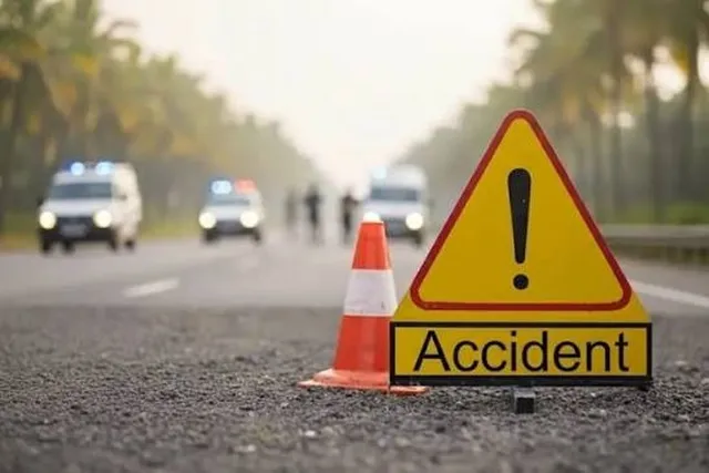 సూర్యాపేటలో రోడ్డు ప్రమాదం.. ఇద్దరి మృతి