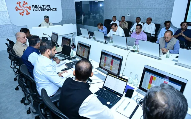 పొరుగు రాష్ట్రాలకు ‘అర్నబ్’ వెళ్లిపోయింది: సీఎం చంద్రబాబు