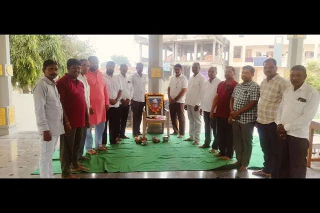 బీబీపేట్ లో కొండా లక్ష్మణ్ బాపూజీకి పద్మశాలీల ఘన నివాళి