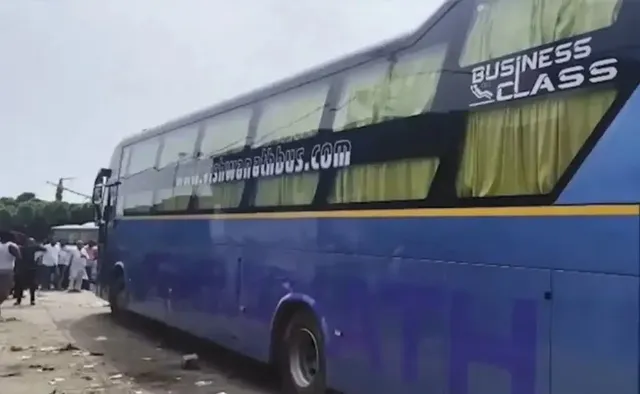 బస్సులో బాలికపై అత్యాచారం ఘటన..  ఆధారాలు లభ్యం