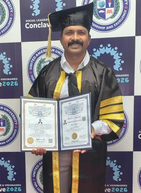 న్యాయవాది పాండురంగ విఠల్కు డాక్టరేట్ న్యాయవాది పాండురంగ విఠల్కు డాక్టరేట్