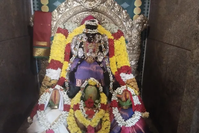 శ్రీ బాలా త్రిపుర సుందరి దేవిగా శ్రీ మహాలక్ష్మీ అమ్మవారు శ్రీ బాలా త్రిపుర సుందరి దేవిగా శ్రీ మహాలక్ష్మీ అమ్మవారు