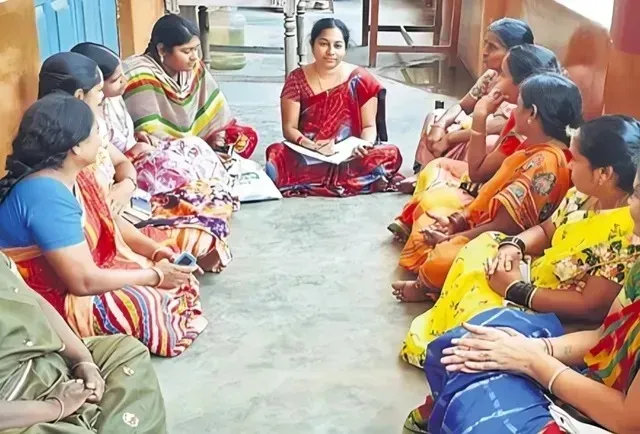 ఏపీలో డ్వాక్రా మహిళలకు ఉపాధి అవకాశాలు