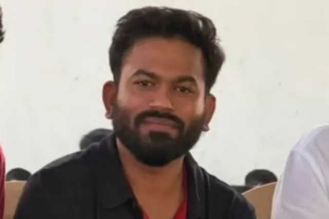 டெல்லியில் தேசிய கொடி பேரணி: அபிஜித் தீப்கே கைது