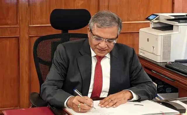 జ్ఞానేశ్‌ కుమార్‌పై అభిశంసనకు సిద్ధమైన విపక్షాలు!