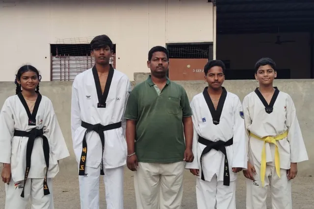 అయాన్ తైక్వాండో అకాడమీ క్రీడాకారులకు రాష్ట్ర స్థాయి పోటీలకు ఎంపిక