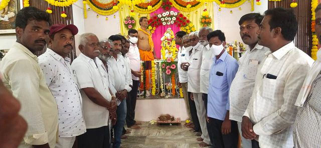 శ్రీ గజానన్ మహారాజ్ ఉన్నతి సందర్భంగా ఘనంగా పూజలు