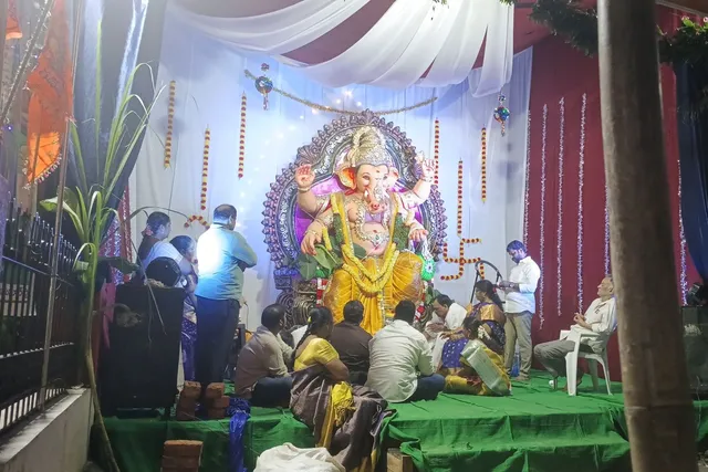 సాయి నెస్ట్ అపార్ట్మెంట్స్ A బ్లాక్లో నేడు భారీ అన్నదానం సాయి నెస్ట్ అపార్ట్మెంట్స్ A బ్లాక్లో నేడు భారీ అన్నదానం