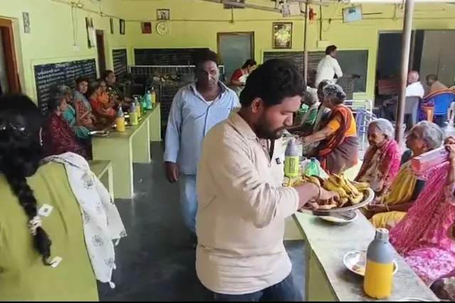 వెంకటపవన్ కుమార్ మూడవ వర్ధంతి: వృద్ధులకు, వికలాంగులకు అన్నదానం