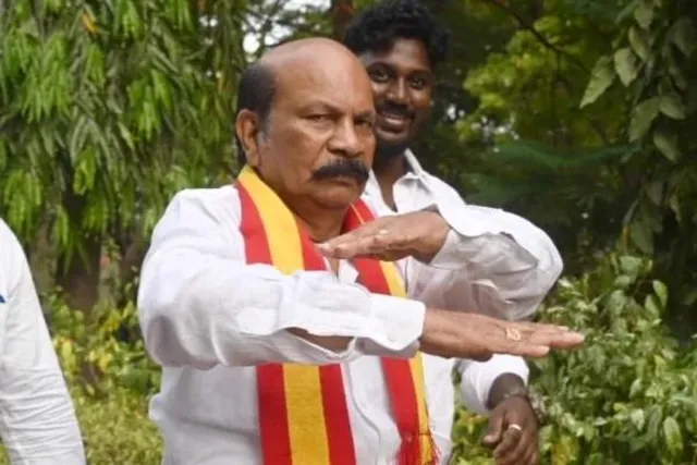 எம்எல்ஏ வி.எஸ்.பாபு உடல்நிலையில் முன்னேற்றம்: மருத்துவமனை தகவல்!