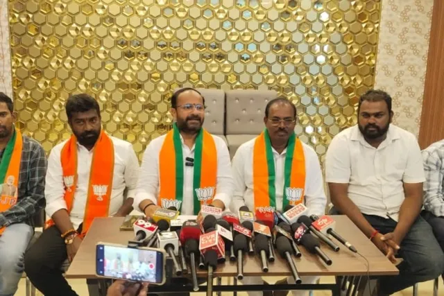తెలంగాణ విమోచన దినోత్సవం అధికారికంగా నిర్వహించాలి
