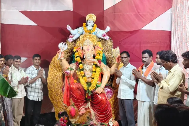 లంజన్వీరాలో ఘనంగా వినాయక ప్రతిష్ఠాపన, భక్తితో పూజలు