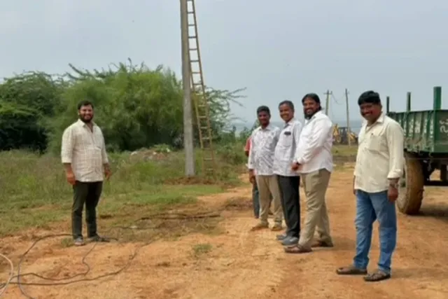 గణేష్ నిమజ్జనానికి  చెరువుని సిద్ధం చేస్తున్న అధికారులు