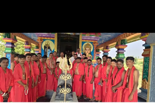 హన్మాజీపేట్ లో భవానీ దీక్షలు ప్రారంభం