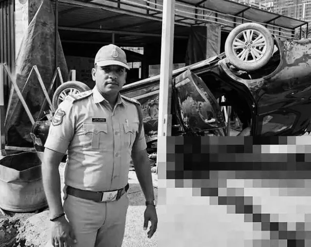 అదుపుతప్పి పల్టీ కొట్టిన కారు.. ఇంటర్‌ విద్యార్థి మృతి