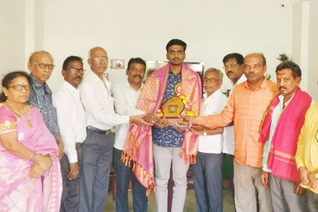 ఆకాంక్ష్ పటేల్ విజ‌యం స్పూర్తిదాయ‌కం