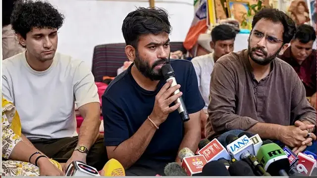 అభిజీత్ దీప్కే విడుదల.. కాక్రోచ్‌లకు అంతం లేదన్న సీజేపీ