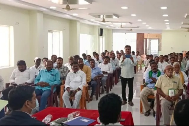 చొప్పదండి: వ్యవసాయ చట్టాలు, హక్కుల పై రైతులకు అవగాహన చొప్పదండి: వ్యవసాయ చట్టాలు, హక్కుల పై రైతులకు అవగాహన