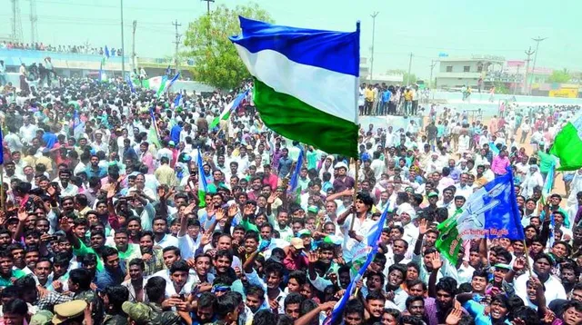వైసీపీ మున్సిపల్ చైర్మన్ అభ్యర్థి కొప్పుల రవిని తీసుకెళ్లిన పోలీసులు!