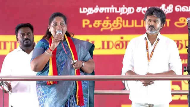 காசு கொடுத்து கூட்டிட்டு வருவாங்க.. சத்தியபாமா பேச்சு