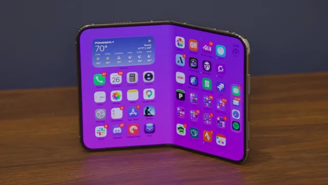 புதிய ஐபோன் டியோ மடிப்பு பகுதியில் விரிசல்: அதிர்ச்சியில் ஆப்பிள் ரசிகர்கள்