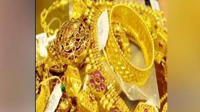 சேலத்தில் வங்கி மேலாளர் வீட்டில் 20 பவுன் நகை கொள்ளை