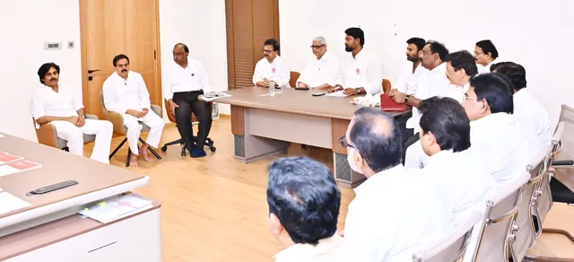 సీట్ల సర్దుబాటు అంశం.. కొనసాగుతోన్న చర్చలు