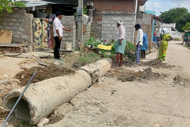 పుల్లలచెరువులో ముమ్మరంగా పారిశుద్ధ్య పనులు