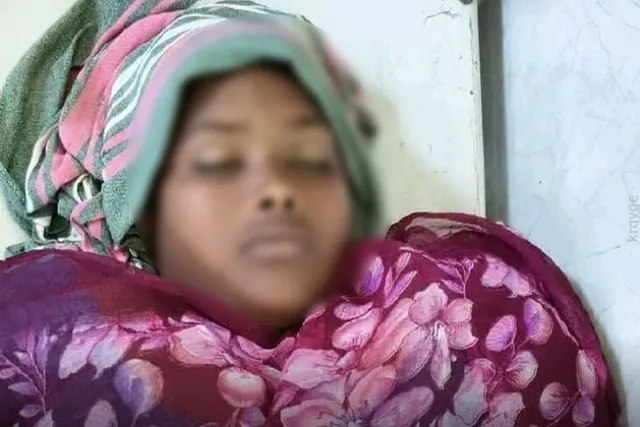పత్తి తీస్తుండగా పాము కాటుతో వివాహిత మృతి పత్తి తీస్తుండగా పాము కాటుతో వివాహిత మృతి