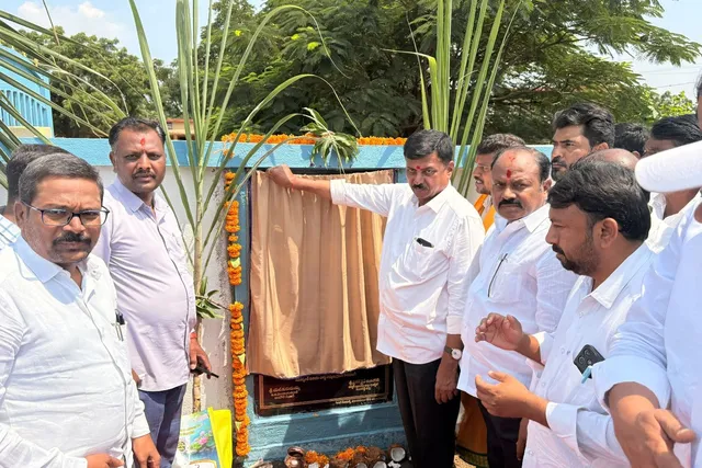 కారాముంగి గ్రామంలో అభివృద్ధి పనుల ప్రారంభోత్సవం