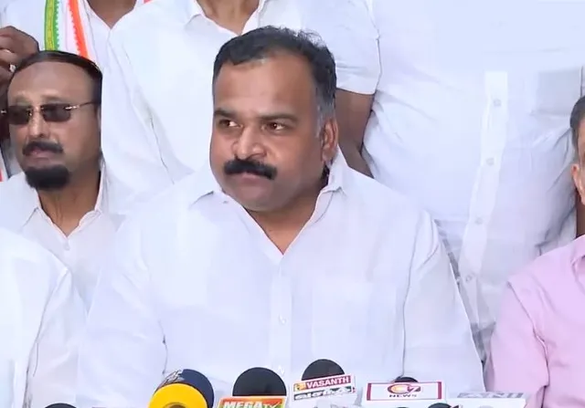 காங்கிரஸ் பிரம்மாண்ட பேரணி: மாணிக்கம் தாகூர் அழைப்பு