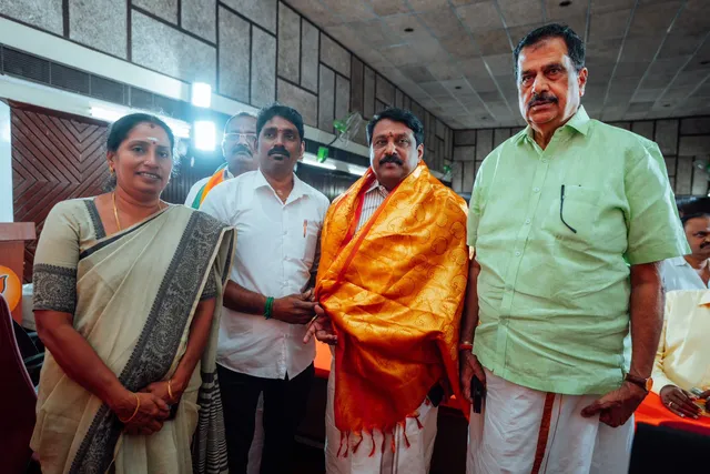 அண்ணாமலை இயக்கத்தில் இருந்து விலகி மீண்டும் பாஜகவில் ஐக்கியம் அண்ணாமலை இயக்கத்தில் இருந்து விலகி மீண்டும் பாஜகவில் ஐக்கியம்