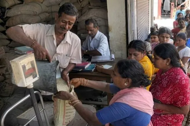 தமிழகம் தழுவிய ரேஷன் கடை ஊழியர்கள் போராட்டம் வாபஸ்!