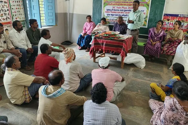 మల్లన్న పల్లెలో రైతులకు అవగాహన కార్యక్రమం మల్లన్న పల్లెలో రైతులకు అవగాహన కార్యక్రమం