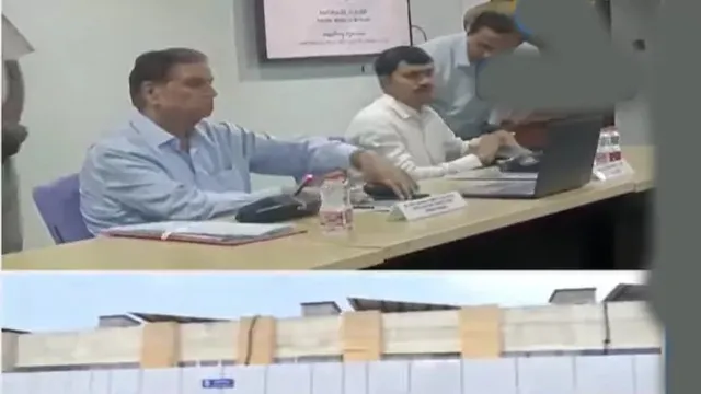 రాజకీయ పక్షాలతో ఎస్‌ఈసీ సమావేశం