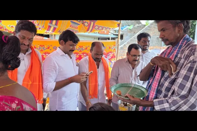 గణేష్ నవరాత్రి ఉత్సవాల్లో అన్నదానం