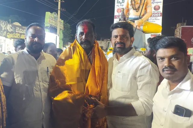 వేములవాడ ఆటో యూనియన్ అధ్యక్షుడిగా శ్రీనివాస్ గౌడ్