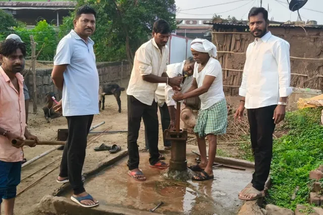 వాంకిడిలో బోరింగ్ పంపు మరమ్మతులు: తీరిన తాగునీటి కష్టాలు