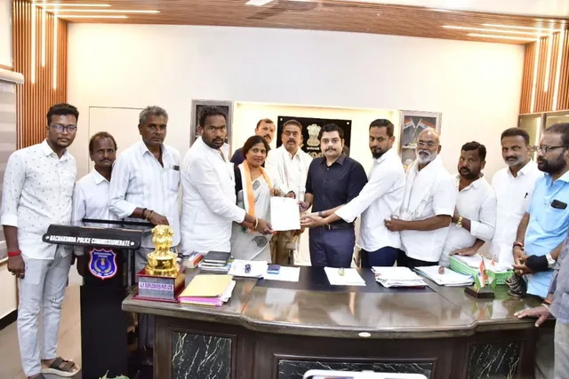 సోషల్ మీడియాలో తప్పుడు ప్రచారంపై చర్యలు తీసుకోవాలి