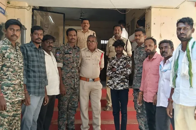 బాసర గోదావరి బ్రిడ్జిపై యువకుడు హల్ చల్
