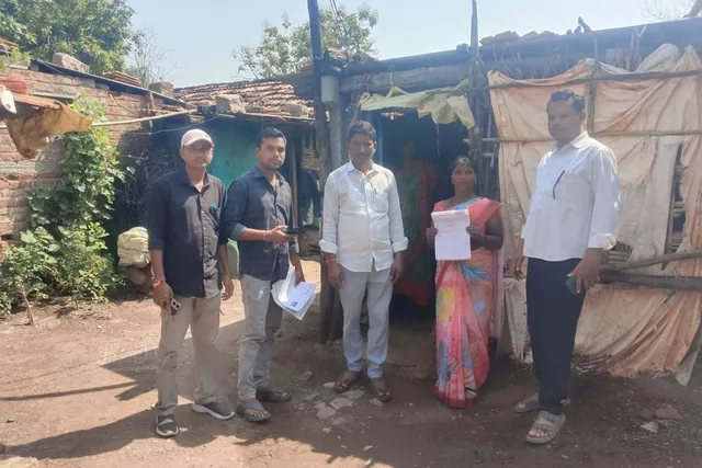 సామెల గ్రామంలో పింఛన్ల లబ్ధిదారుల వెరిఫికేషన్ ప్రారంభం