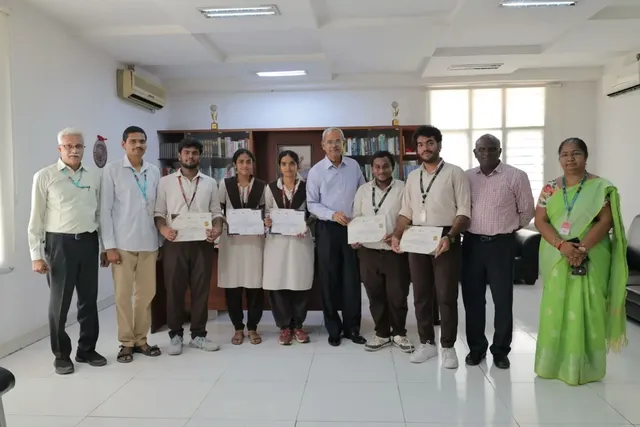 ఆహార నిర్వహణ యాప్కు ప్రథమ బహుమతి ఆహార నిర్వహణ యాప్కు ప్రథమ బహుమతి
