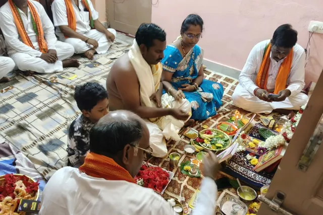 108 రోజులు 108 గృహాలు 108 సత్సంగాలు