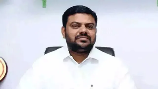 நகர் மற்றும் ஊரமைப்பு சட்டத்திருத்தங்களை திரும்பப் பெறுக.. முபாரக்