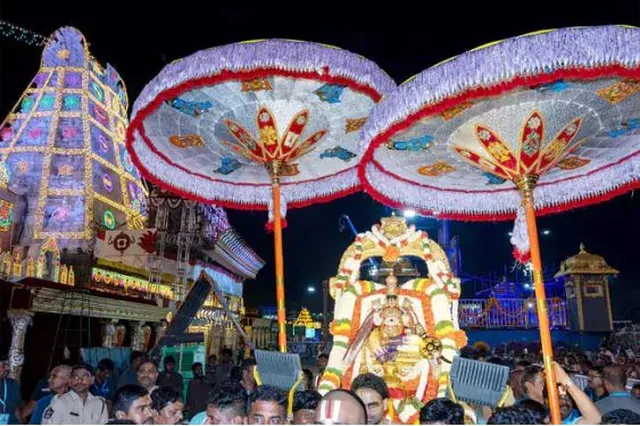 అక్టోబర్ 12 నుంచి శ్రీవారి నవరాత్రి బ్రహ్మోత్సవాలు అక్టోబర్ 12 నుంచి శ్రీవారి నవరాత్రి బ్రహ్మోత్సవాలు
