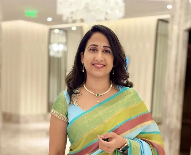 ఇబ్రహీంపట్నం పీఎస్‌కు యూట్యూబర్ నందన