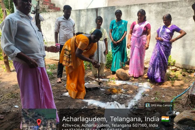 ఆచర్లగూడెం గ్రామంలో మహిళా సంఘాల వీవో భవనానికి శంకుస్థాపన ఆచర్లగూడెం గ్రామంలో మహిళా సంఘాల వీవో భవనానికి శంకుస్థాపన