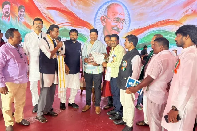 కడ్తాల్: మహాత్మాగాంధీ గ్లోబల్ ఫ్యామిలీ పురస్కారం ప్రదానం.